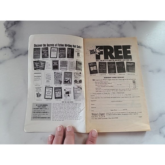 Ellery Queen Mystery Magazine Short Stories Murder Suspense May 2000 - Picture 2 of 10